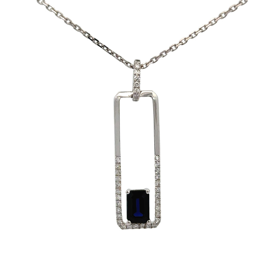 E.H. Collection Pendant w/Chain