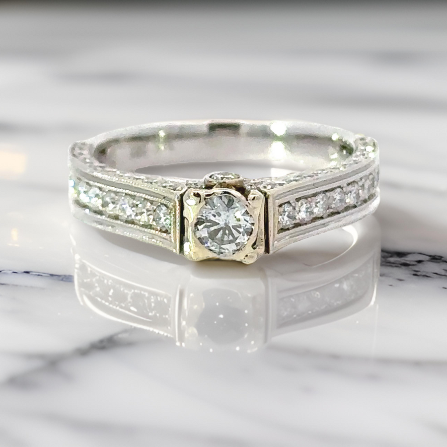 Maya Lianna Ring