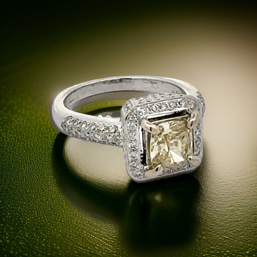 Estate Ring