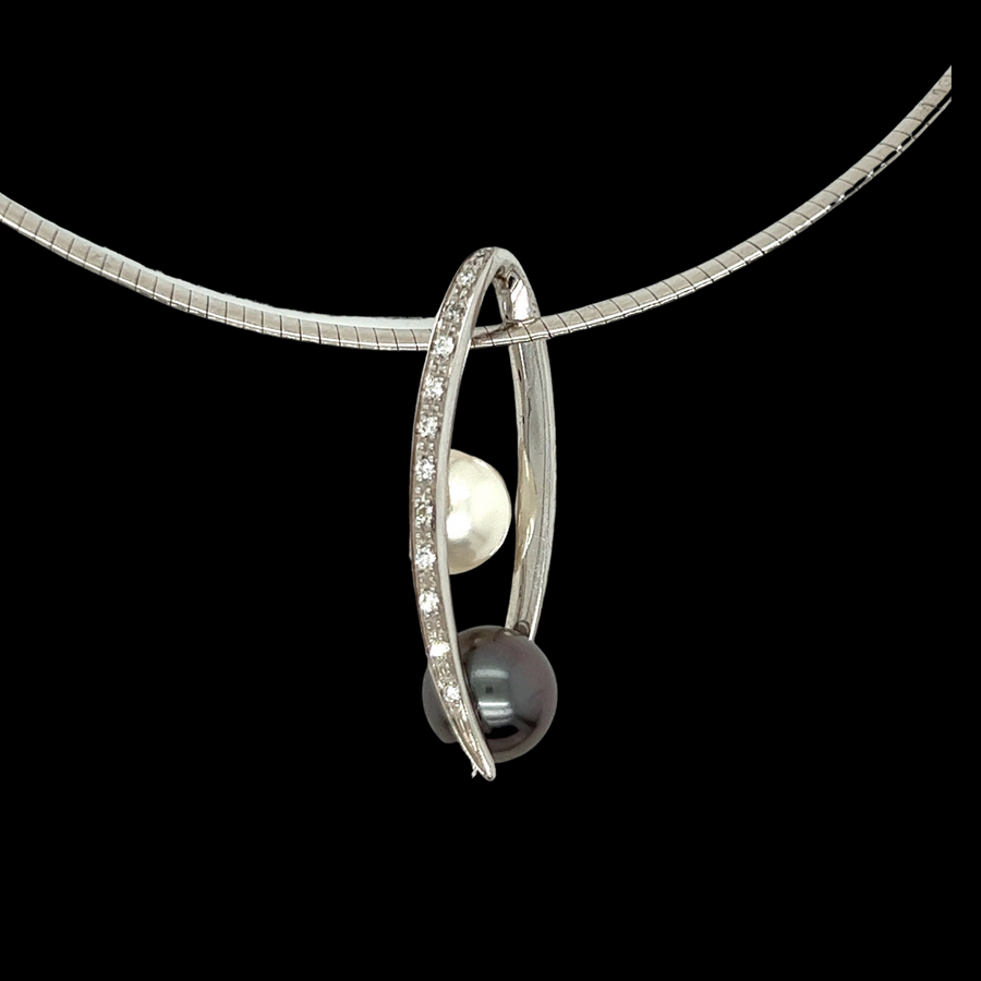 A & Z Pearl Co. Necklace