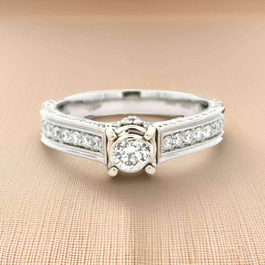 Maya Lianna Ring