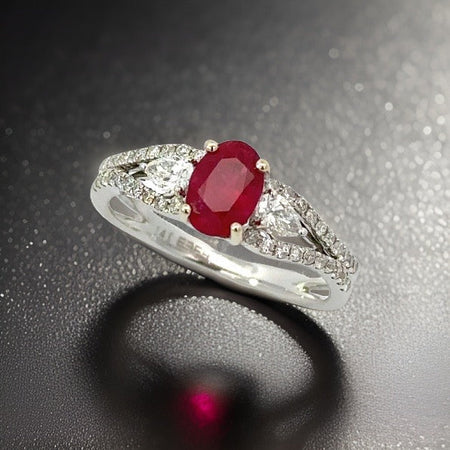 E.H. Collection Ring