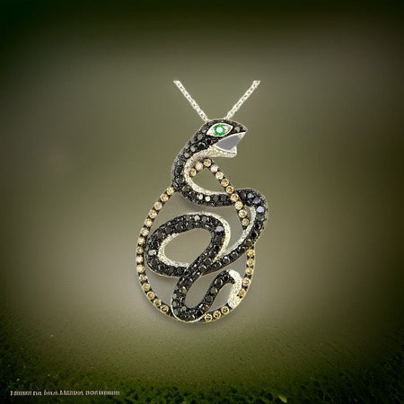 E.H. Collection Necklace