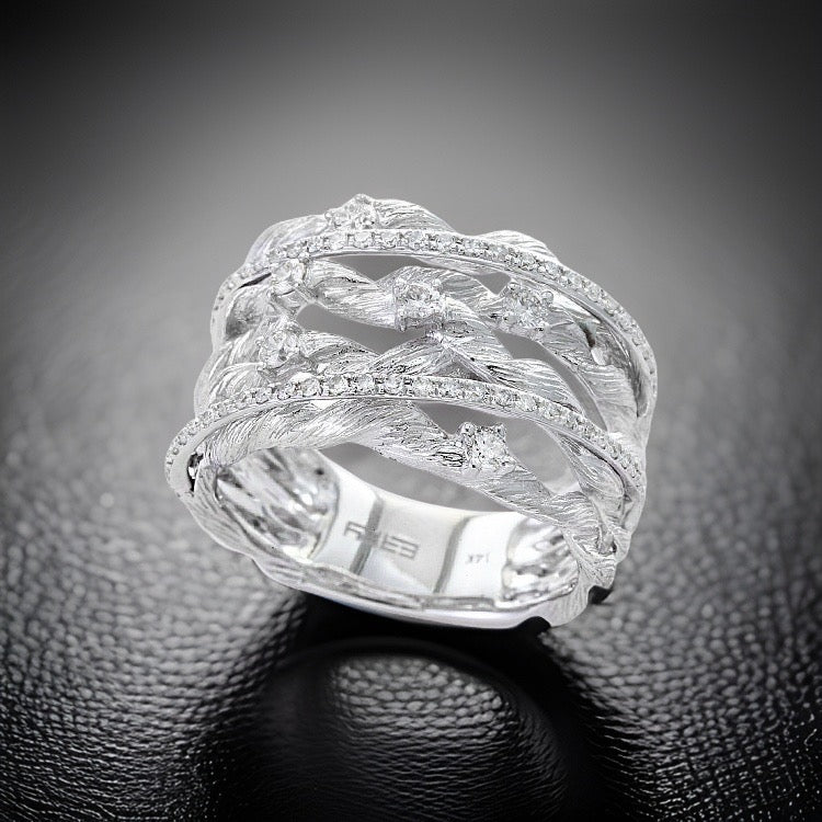 E.H. Collection Ring