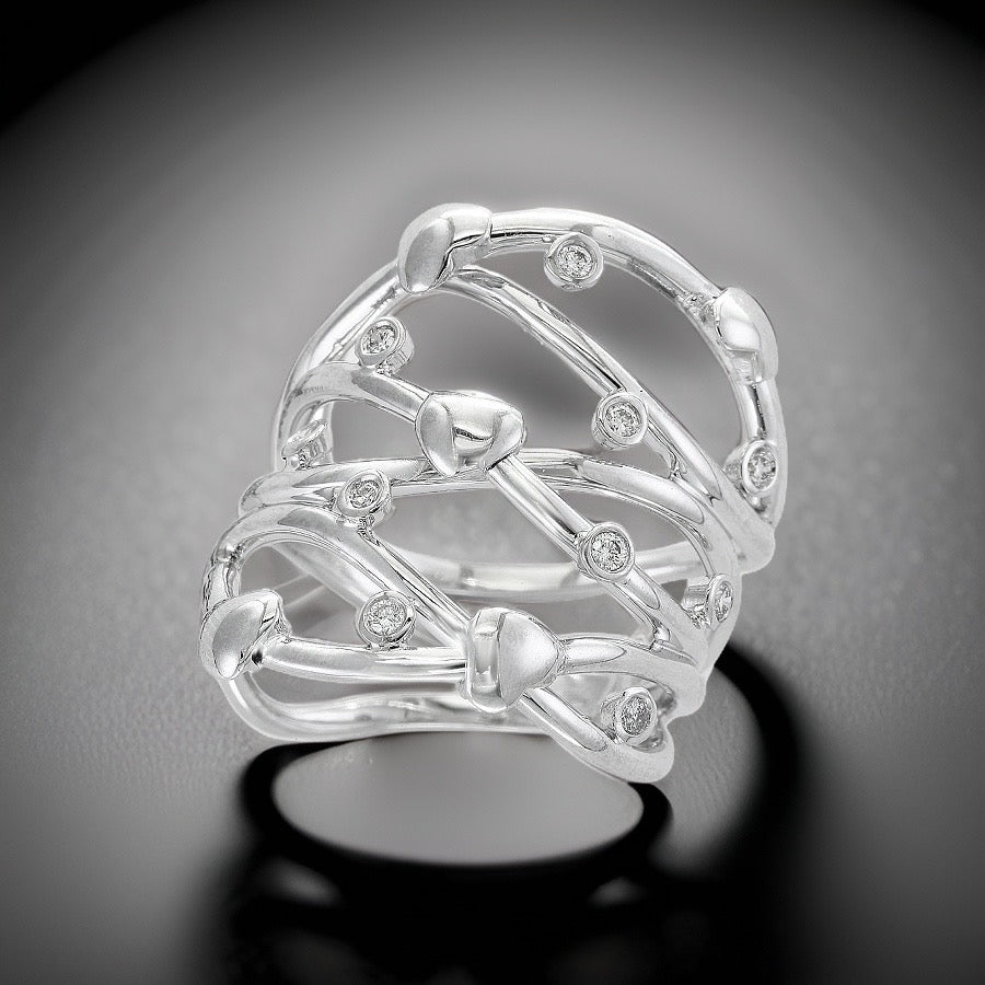 E.H. Collection Ring