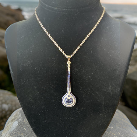 Aristocrat Pendant