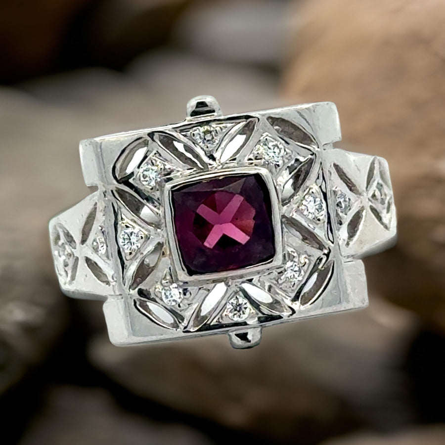 Estate Ring