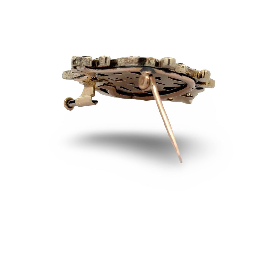 Queen Isabel II Brooch